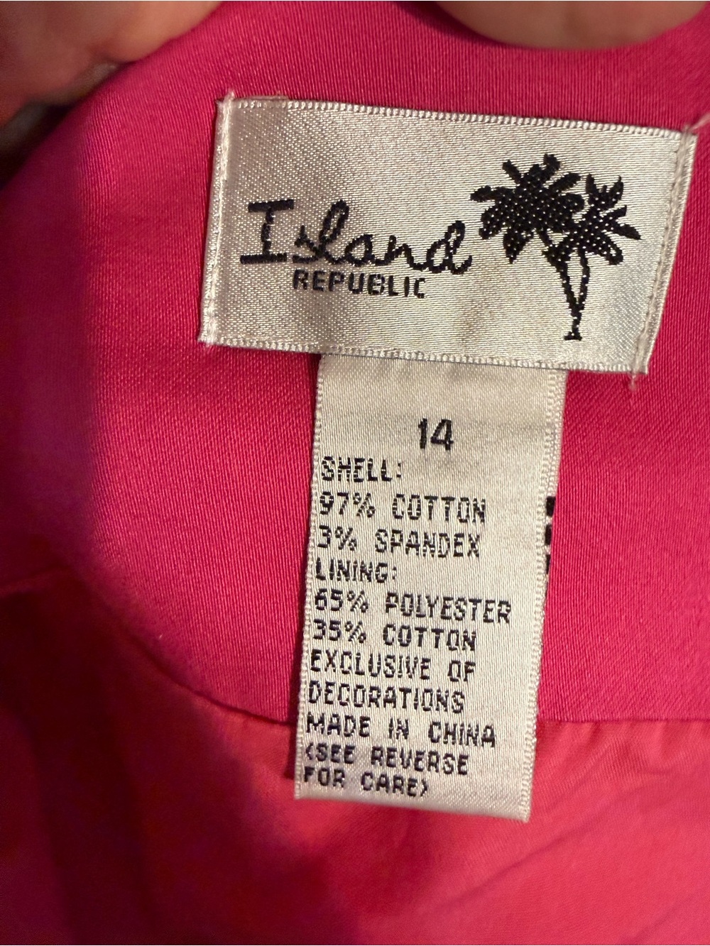 Island Republic fuschia pink halter top with white stitching detailing. Summer - Picture 6 of 8